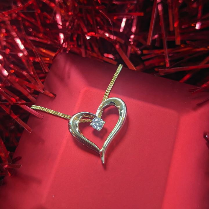 Design Centre Jewellery-<BR>Open Heart Pendant with<BR/> Diamond in the Centre