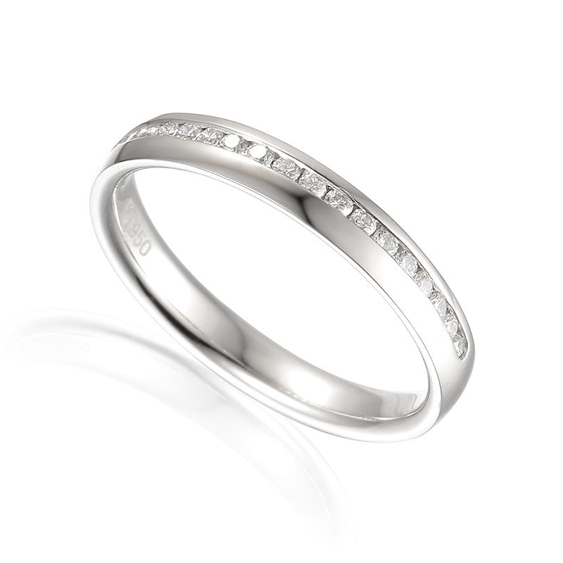 DIAMOND WEDDING BAND WITH OFFSET DIAMONDS-Plain Wedding Band-Design Centre Jewellery