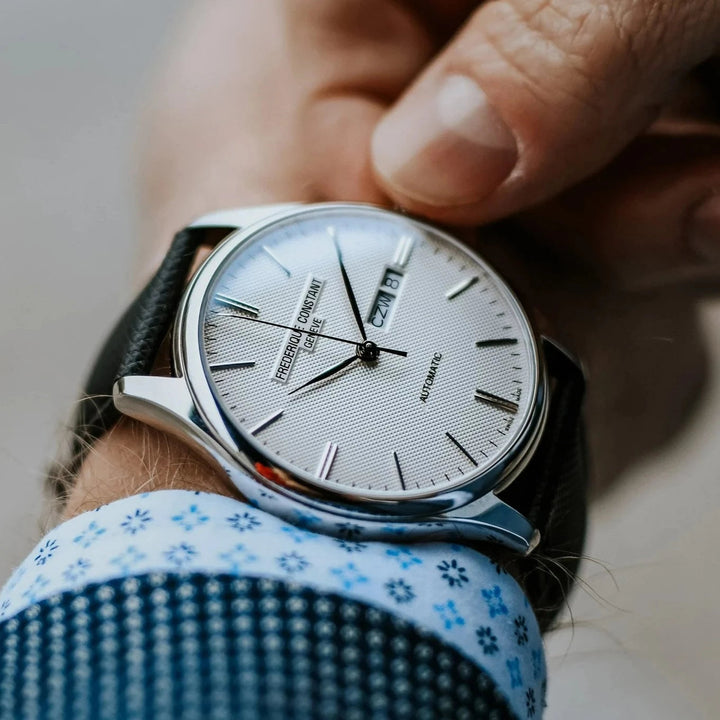 Frederique Constant Classic (FC-225ST5B6) by Design Centre